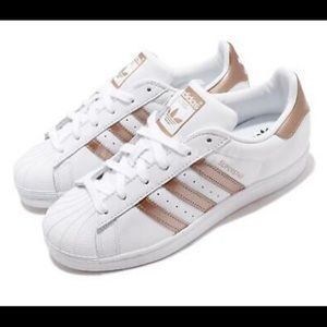 ROSE GOLD ADIDAS - size 8